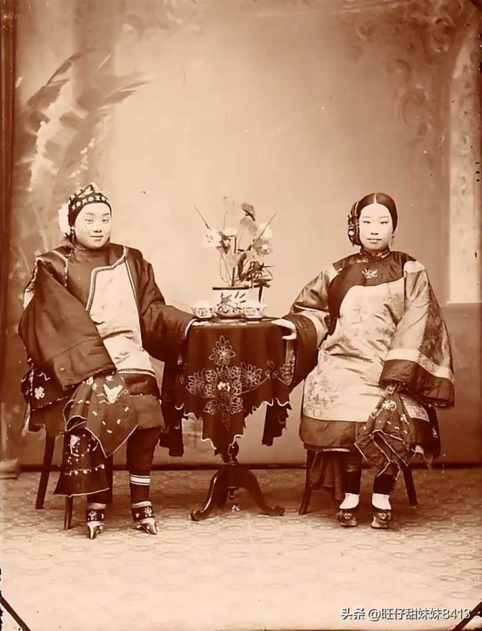 晚清上色老照片：光绪皇帝唯一存世的一张照片，新娘羞羞答答